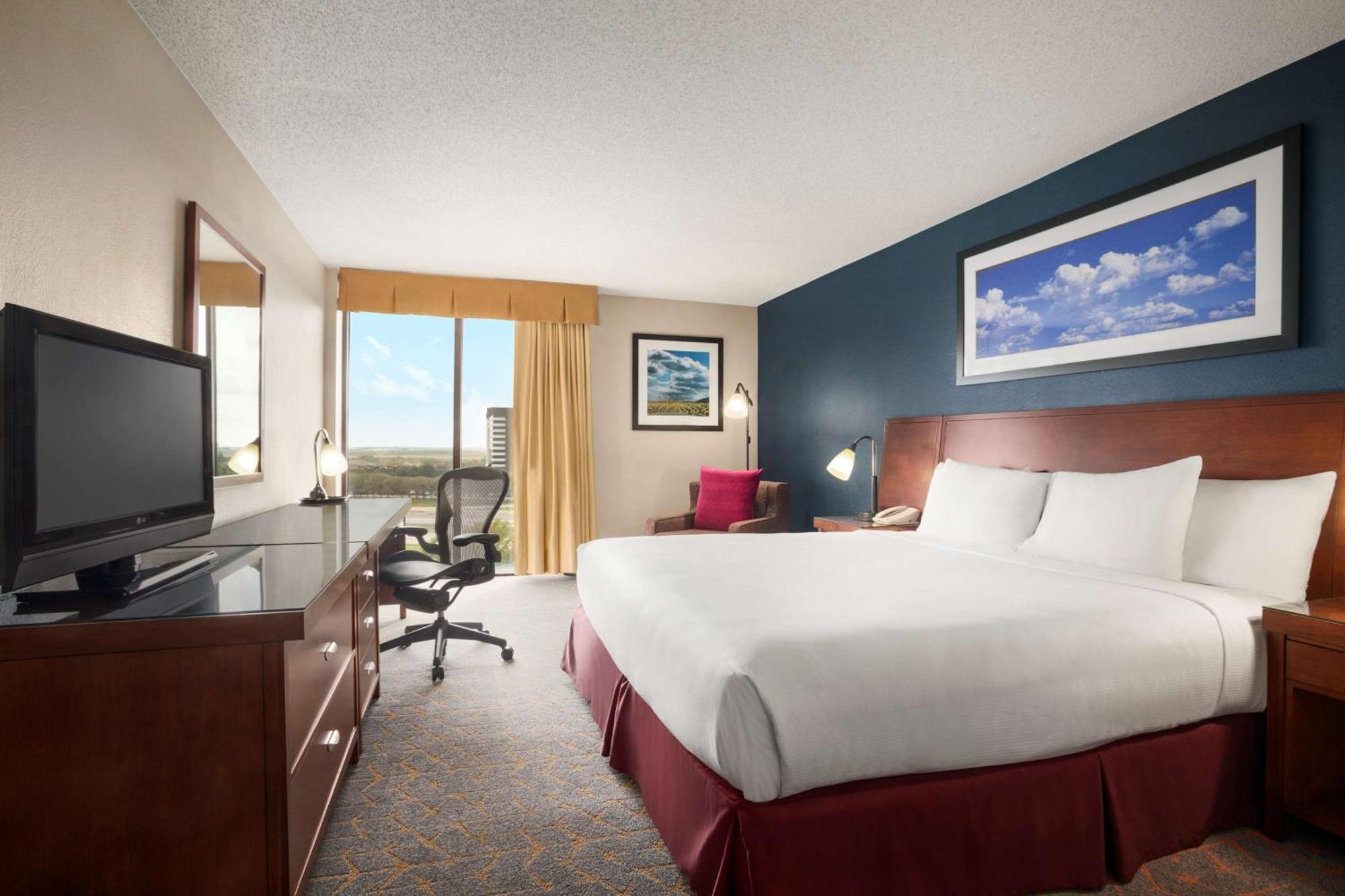 Отель Doubletree By Hilton Dfw Airport North Ирвинг Экстерьер фото